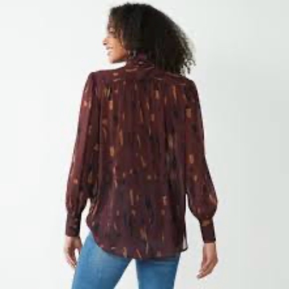 Nine West Burgundy and Tan Patterned Women's Button Down Sheet Shirt - Picture 4 of 9